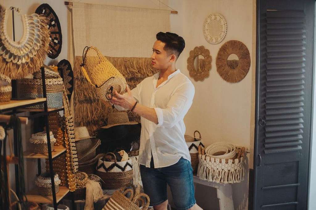 8 Potret Restoran Zaskia Gotik di Bali yang Jarang Tersorot, Dalamnya Mewah & Keren Abis!
