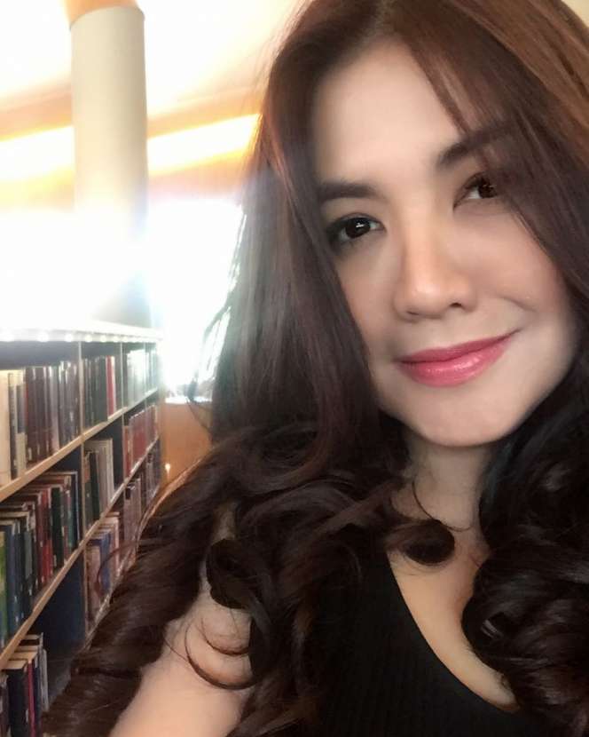 Sederet Artis Tanah Air Mengidap Penyakit Langka, Ada yang Bolak-balik Berobat ke Luar Negeri 