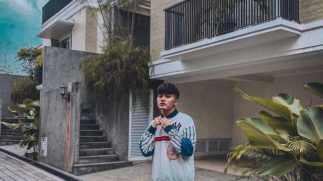 10 Potret Rumah Artis Muda yang Sukses Di Usia 20-an, Rizky Febian Paling Wow Rp15 Miliar!