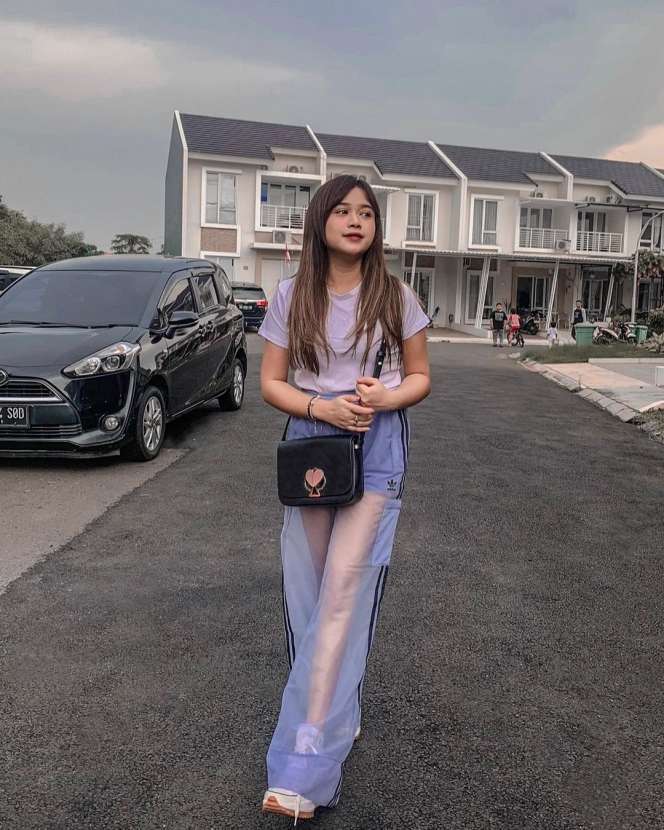 10 Potret Rumah Artis Muda yang Sukses Di Usia 20-an, Rizky Febian Paling Wow Rp15 Miliar!