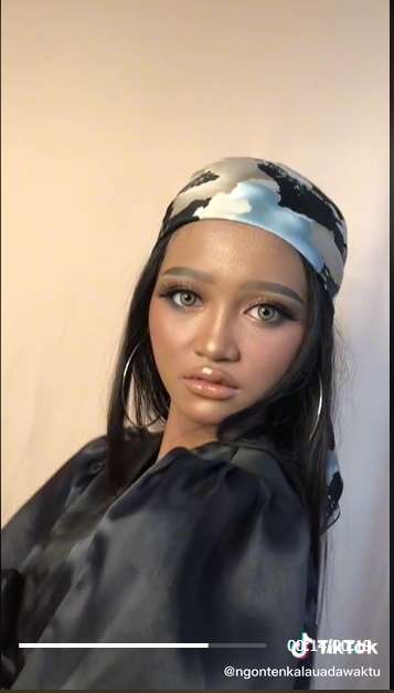 Potret Transformasi Makeup Gadis Situbondo, Hasilnya Bikin Melongo, Bak Model Internasional!