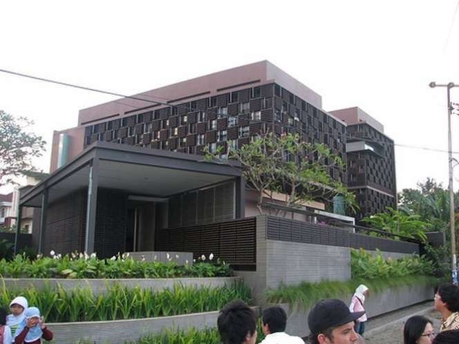 6 Potret Kamar Pribadi Ridwan Kamil, Super Mewah, Foto Zaman Pacaran Bikin Salfok!