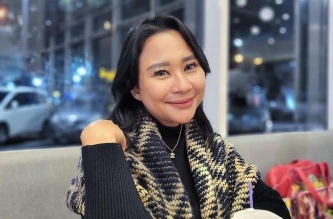 Masih Ingat Chikita Meidy Pelantun `Kampuan Nan Jauh di Mato`? Dulu Artis Cilik Hits Kini Jadi Istri Sultan!