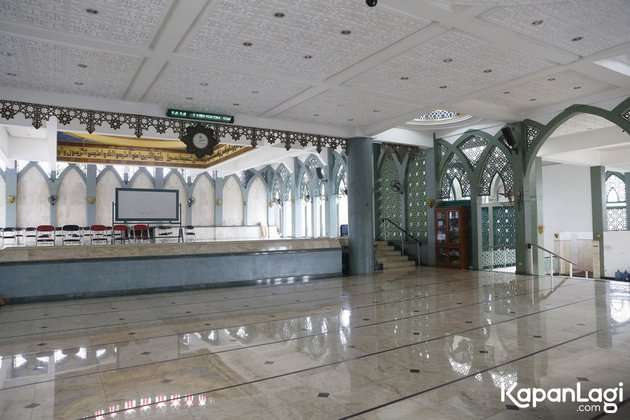8 Potret Terbaru Lokasi Syuting Sinetron `Lorong Waktu`, Ada Pintu Tersembunyi di Samping Mimbar!