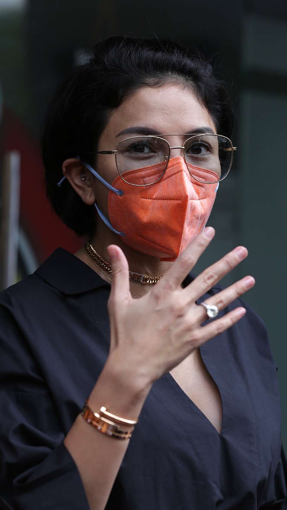 FOTO: Rumahnya Didatangi Polisi, Nikita Mirzani Lapor ke Propam