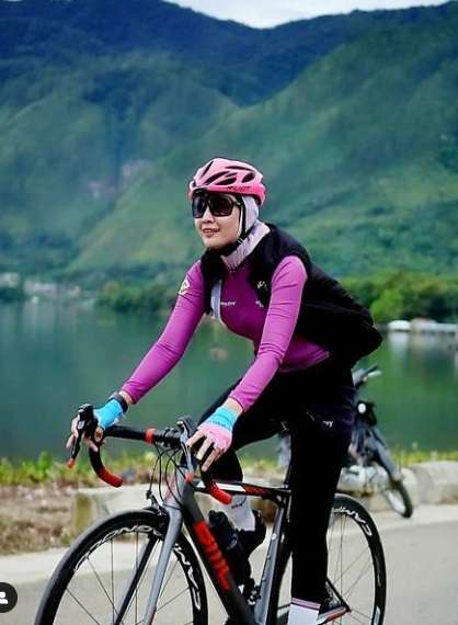 Masih Ingat Steffy Burase Istri eks Gubernur Aceh Irwandi Yusuf? Kabar Terbarunya Bikin Heboh