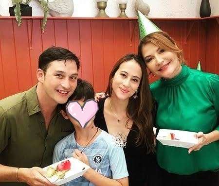 Potret Akrab 9 Seleb dengan Istri Mantan Suami, Ashanty dan Krisdayanti Akrab Banget!