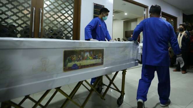 FOTO: Aktris Rima Melati Tutup Usia di Umur 82 Tahun karena Sakit Dekubitus