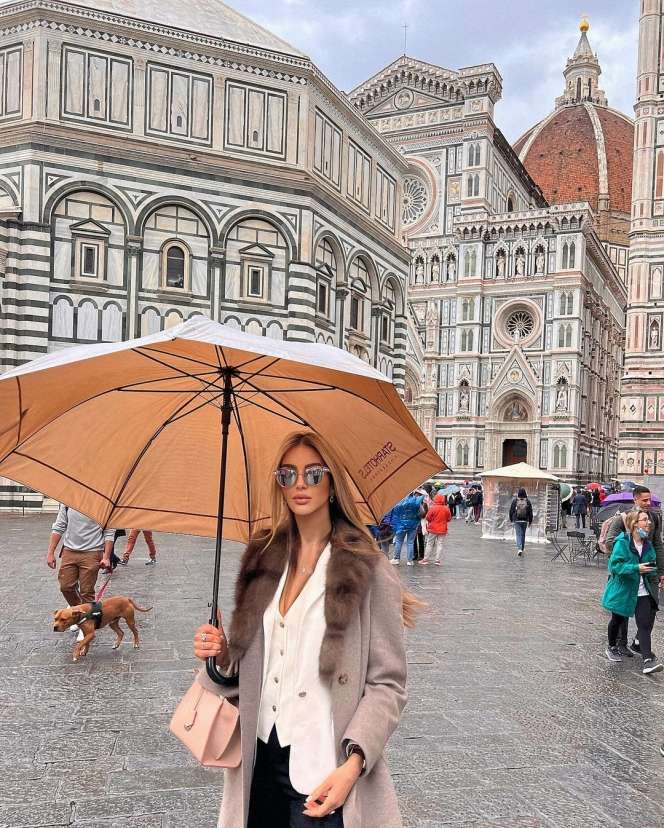 Ingat Oksana Voevodina? Diceraikan Raja Malaysia Saat Hamil, Begini Nasibnya Sekarang