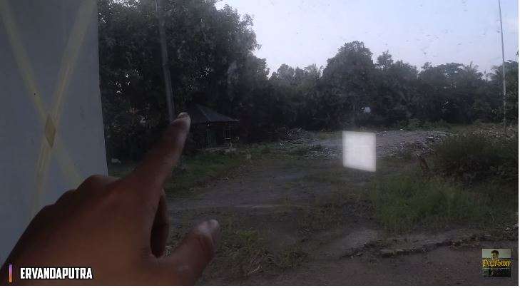 10 Potret Rumah Mewah Syahrini yang Terbengkalai, Ruang Bawah Tanahnya Ngeri Banget!