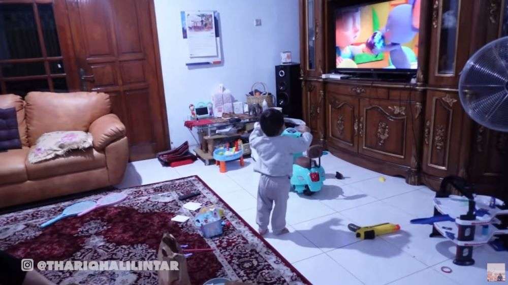 7 Potret Rumah Artis Keturunan Bangsawan, Fuji & Ajun Perwira Ternyata Bukan Orang Sembarangan
