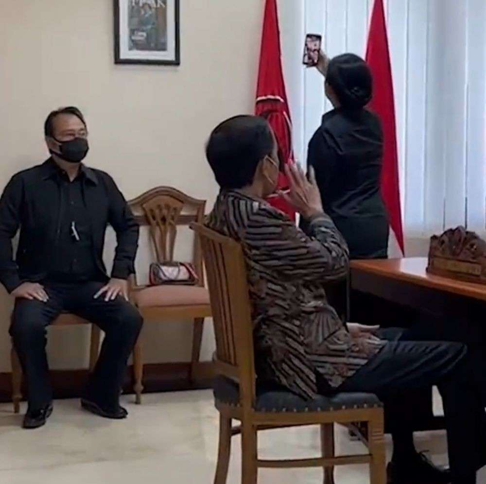 7 Potret Ruang Kerja Megawati yang Ternyata Sangat Sederhana, Viral Video Jokowi `Menghadap`