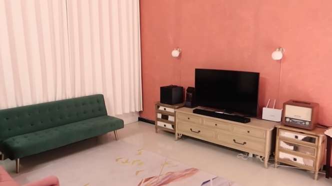 9 Potret Rumah Arumi Bachsin, Ternyata Sangat Sederhana Walau Suami Wakil Gubernur!