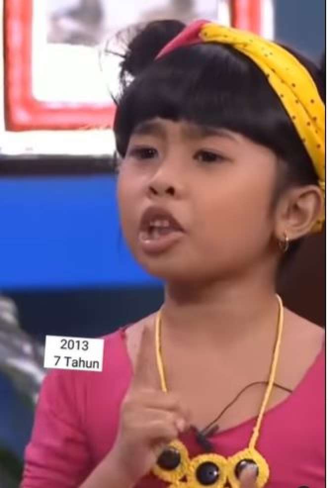 Masih Ingat Seleb Cilik Alifa Lubis? Sekarang Penampilannya Berubah Drastis!