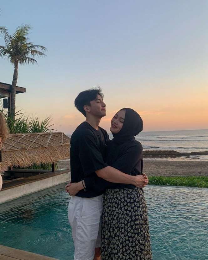 Dikabarkan Putus, Potret Putri Delina dan Jeffry Reksa Malah Makin Lengket! 