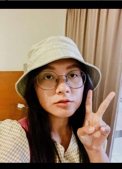 8 Potret Yolanda Krisnadita Manajer Kekeyi yang Bikin Salfok, Ternyata Cantik Banget!