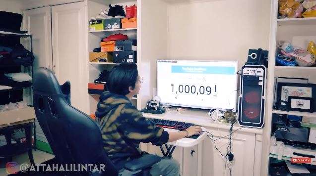 10 Potret Kamar Tidur Atta Halilintar Saat Masih Susah, Penuh Barang Dagangan!