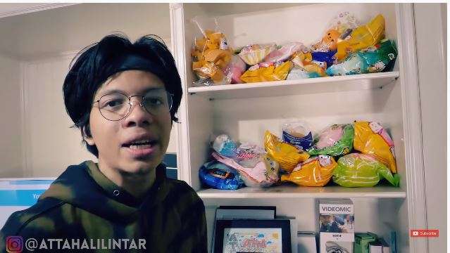 10 Potret Kamar Tidur Atta Halilintar Saat Masih Susah, Penuh Barang Dagangan!