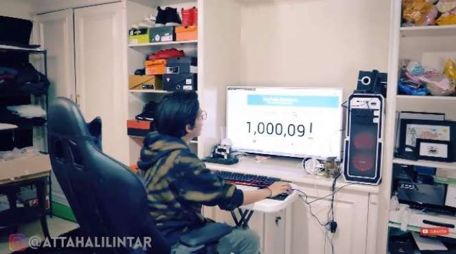 10 Potret Kamar Tidur Atta Halilintar Saat Masih Susah, Penuh Barang Dagangan!
