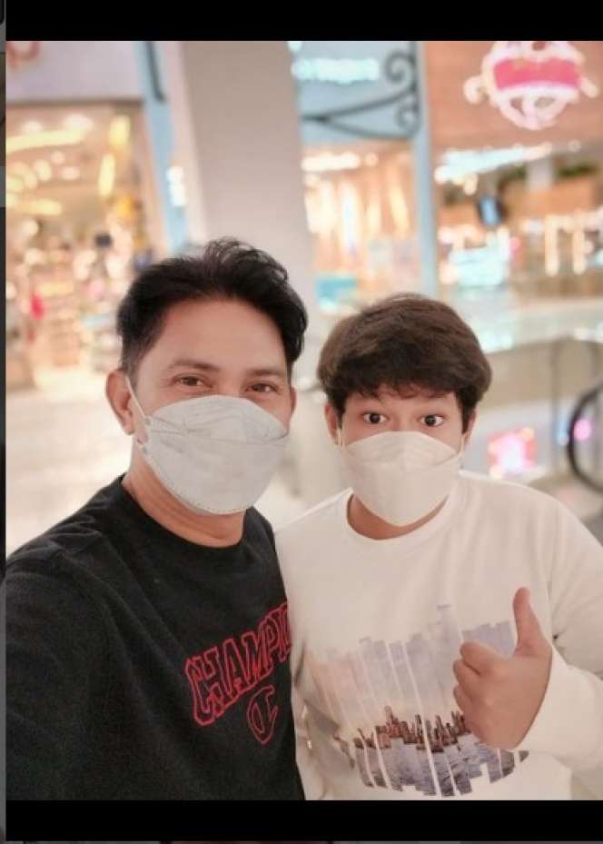 Masih Ingat Ronny Sianturi? 30 Tahun Menduda Sejak Cerai dari Penyanyi Atiek CB, Begini Kabar Terbarunya!
