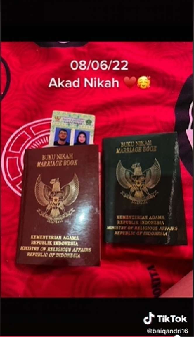 Viral Gadis Lombok Dipinang Bule Inggris Sehari Setelah Bertemu, Malah Dinyinyiri Netizen, Lihat 7 Potretnya