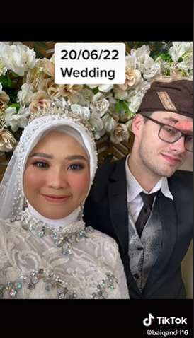 Viral Gadis Lombok Dipinang Bule Inggris Sehari Setelah Bertemu, Malah Dinyinyiri Netizen, Lihat 7 Potretnya