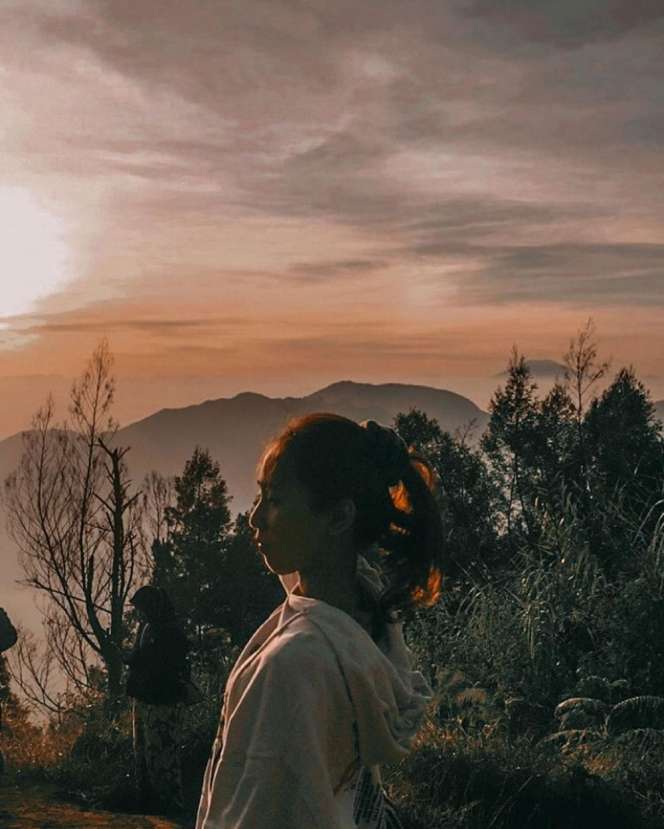 10 Potret Cantik Athira Cetta, Putri Heru `Jejak Si Gundul` yang Tak Pernah Tersorot