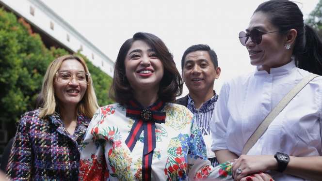 Sidang Mediasi Gagal, Angga Wijaya Kekeh Ceraikan Dewi Perrsik, Saipul Jamil Ikutan Datang