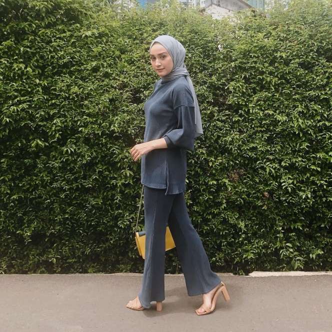 Potret Hila Zachira, Cucu Cantik Elvy Sukaesih yang Jarang Tersorot