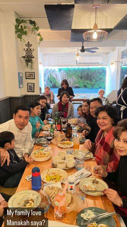 Momen Sandra Dewi Boyong Keluarga Liburan ke Australia