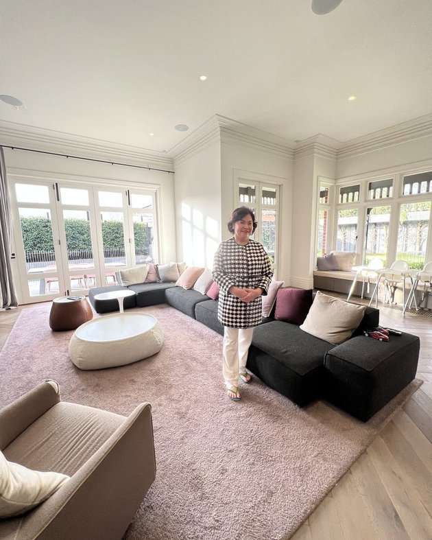 8 Potret Rumah Mewah Keluarga Sandra Dewi di Australia, Ternyata Sama Tajir Melintir!