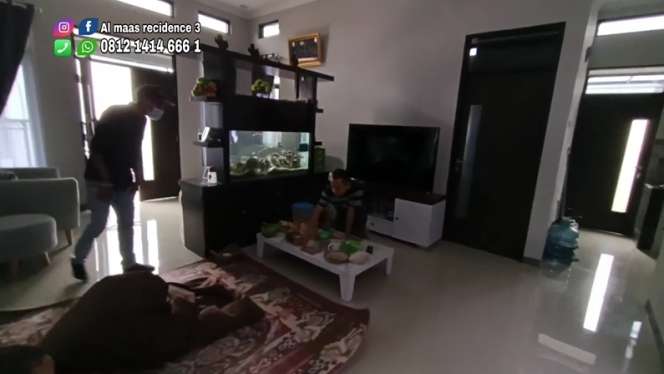 10 Adu Mewah Rumah Komar Preman Pensiun VS Ubed, Bak Bumi & Langit, Lebih Tajir Si Copet!
