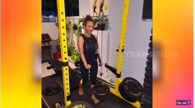 Ada di Kawasan Elite Pondok Indah, Ini Potret Rumah Mewah Kiki Fatmala, Ternyata Dibeli Seharga Rp30 Juta!