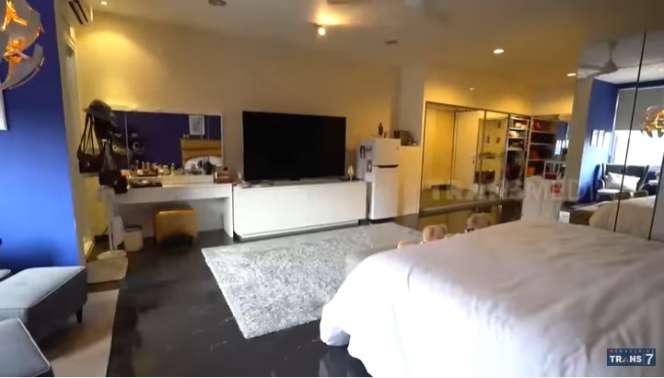 Ada di Kawasan Elite Pondok Indah, Ini Potret Rumah Mewah Kiki Fatmala, Ternyata Dibeli Seharga Rp30 Juta!