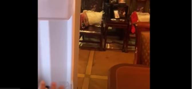 10 Potret Rumah Hotman Paris Dulu VS Kini, Bak Langit & Bumi, Masa Kecilnya Memprihatinkan!
