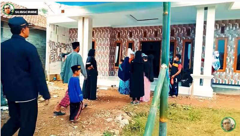 8 Potret Kondisi Rumah Ustaz Dede Ilyas, Penglihatan Kurang Tapi Pandai Berkuda & Memanah