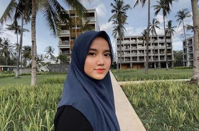 10 Potret Transformasi Wirda Mansur, Dihujat Gegara Halu, Sudah Viral dari Kecil Dulu Ngaku Ketemu Nabi