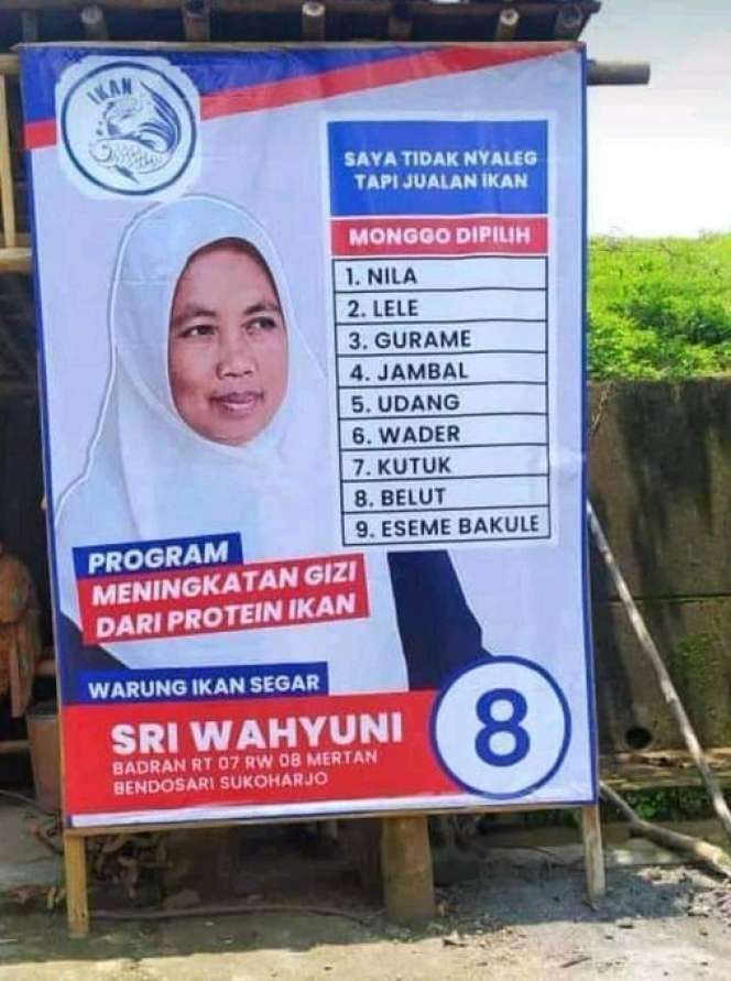 10 Potret Spanduk Ini Bikin Mikir Dua Kali, Dikira Poster Caleg Ternyata…