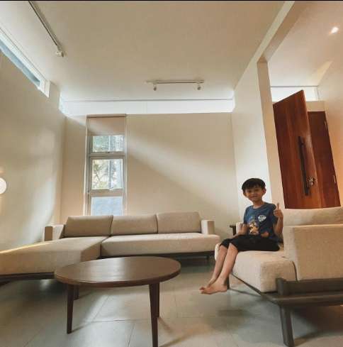 Potret Rumah Baru Abrar Anak Buah Raffi Ahmad, Mewah Banget!