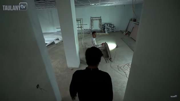 10 Potret Garasi di Rumah Baru Raffi Ahmad, Punya Lift Khusus Mobil, Bak Showroom Mewah!