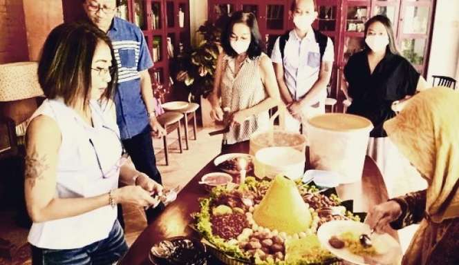 Ingat Trie Utami, Juri Killer di AFI? Dulu Terkenal Galak, Kini Penampilannya Bikin Pangling, Ternyata Rumahnya Sederhana