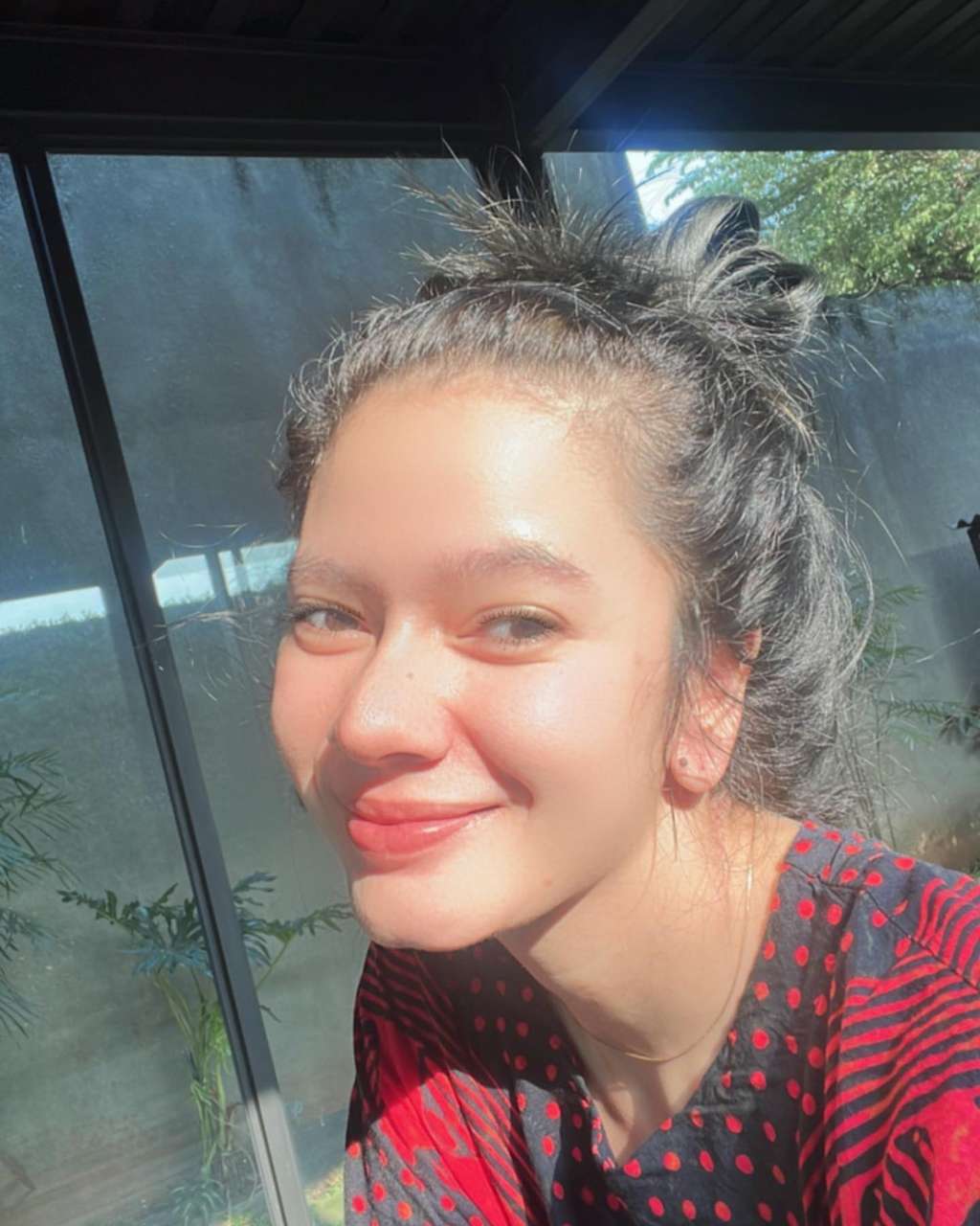 10 Potret Citra Anidya Pacar Chef Juna Saat Tampil Polos, Cantik Banget Bak Barbie Hidup!