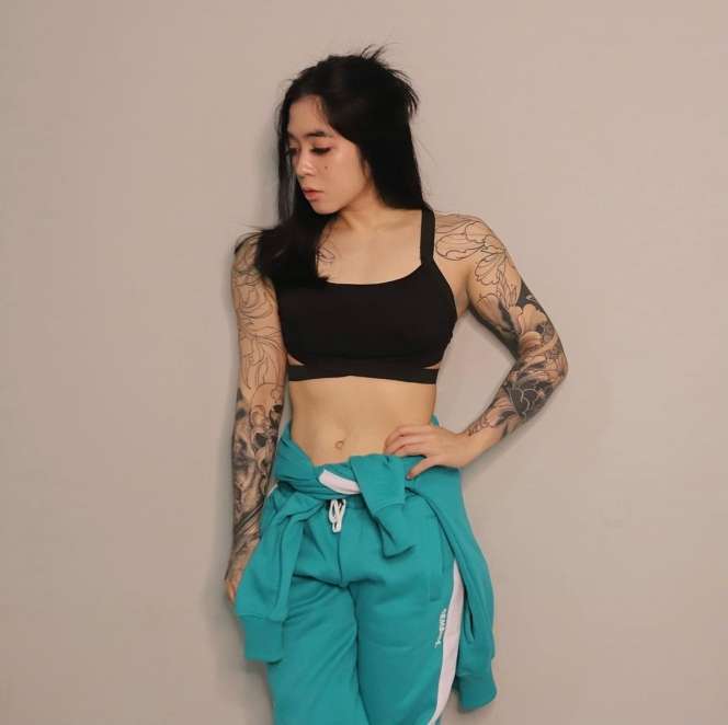 Ingat Prisa Rianzi yang Nyanyi `Kau Curi Lagi` Bareng J-Rock? Dulu Cantik Bak Bidadari, Kini Fisiknya Berubah Drastis, Lihat 8 Potretnya