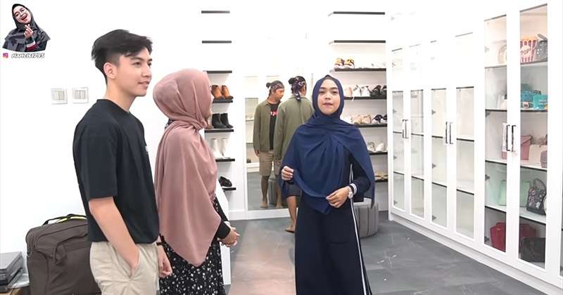 10 Adu Mewah Rumah Putri Delina VS Nathalie Holscher Pemberian Sule, Bak Bumi dan Langit! 