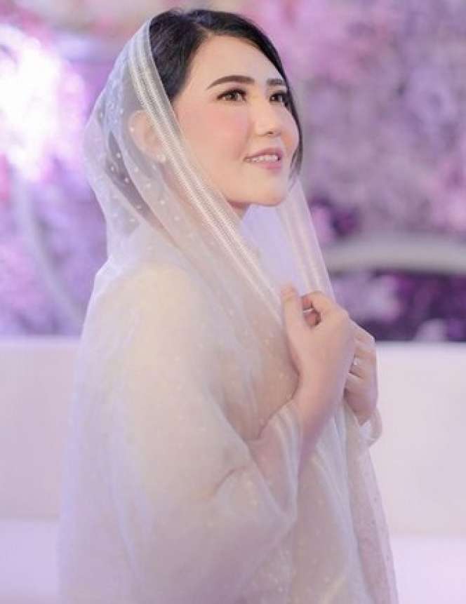 Transformasi Via Vallen dari Awal Jadi Pedangdut hingga Jelang Pernikahan