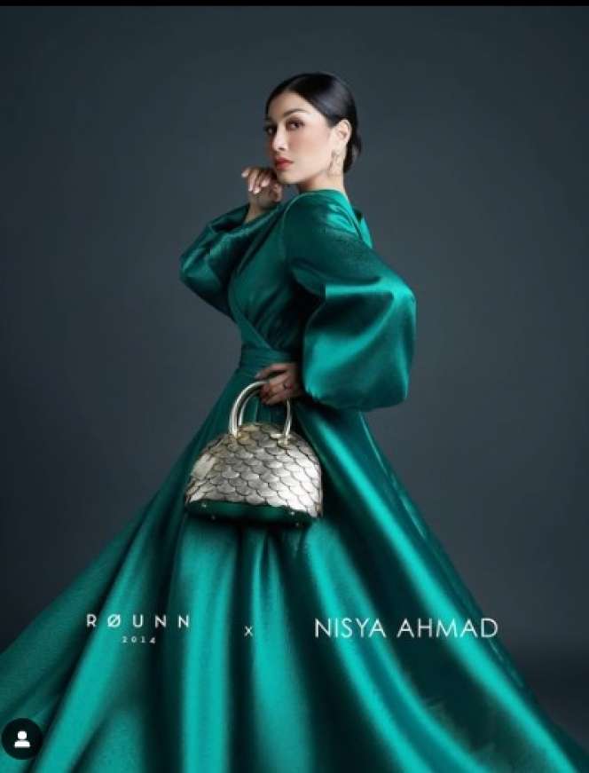 Sempat Dituding Numpang Hidup Pada Kakaknya, Ternyata Artis Ini Punya Kekayaan Melimpah, Suaminya Bukan Orang Sembarangan!