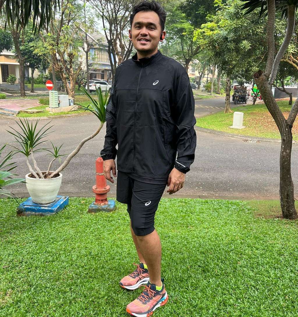 Masih Ingat Valentino, Komentator Bola `Jebreeet`? Sempat Berduka, Kini Viral Penampakan Rumahnya Mewah Bak Istana
