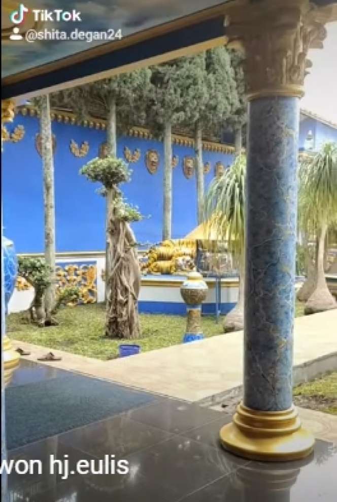 10 Potret Rumah Mewah Orang Terkaya di Bandung Barat yang Viral, Ternyata Seorang Peramal Terkenal!