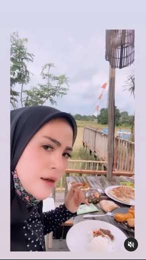 8 Potret Cantiknya Wakil Bupati Seruyan yang Viral, Parasnya Bak Barbie, Bikin Warga Betah!