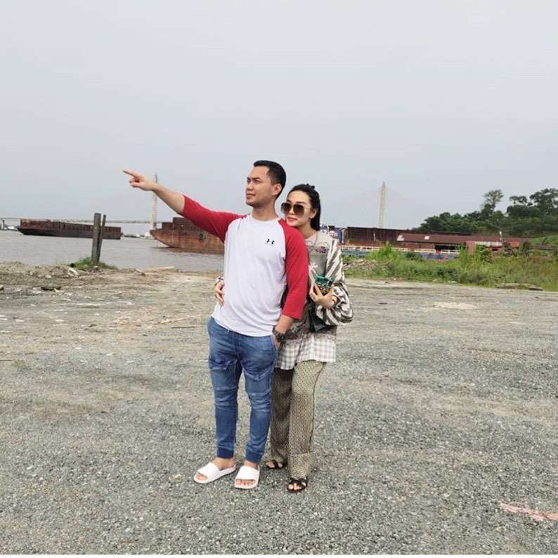 Potret Kemesraan Zaskia Gotik dengan Sirajuddin Mahmud di Tengah Isu Suami Digugat Model